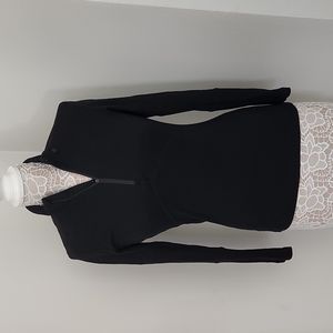 Womens Helly Hansen 1/2 zip size M